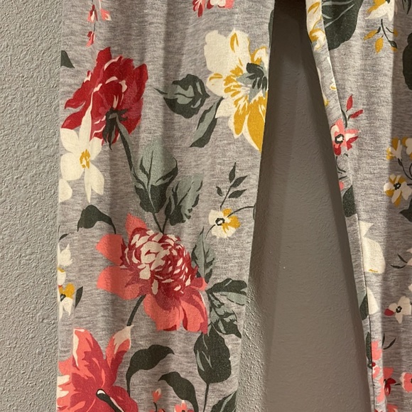 Old Navy floral print legging, Sz S - Picture 3 of 6